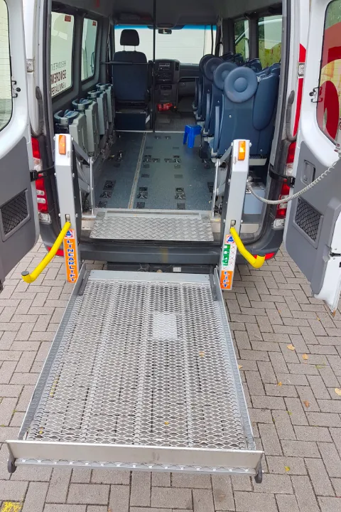 Tagespflegehaus mit Fahrdienst